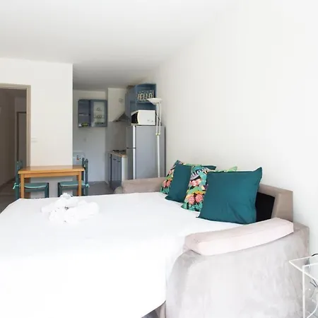Furnished Studio With A Terrace Swimming Pool In A Charming Residence Appartamento